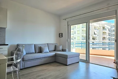 ALS185 - Celin Apartment