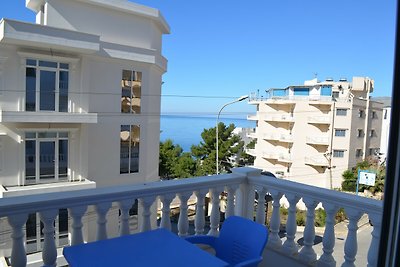 Holiday Apartment With Sea View - 153