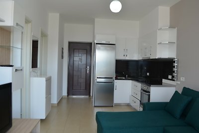 One Bedroom Apartment With Sea View - 060