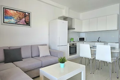 Beautifu Sea View Apartment in Saranda - 271