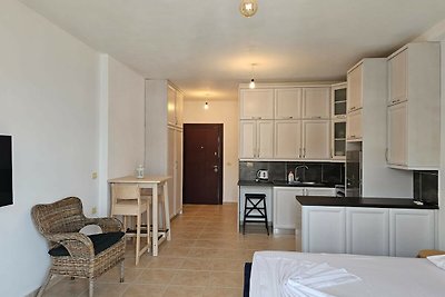 Studio Apartment for Holiday - 303