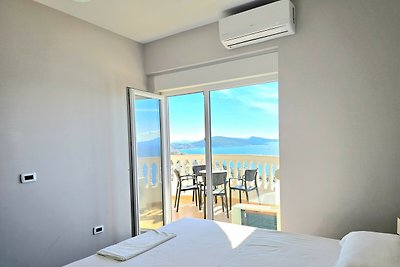 Panorama View Apartment in Saranda - 018