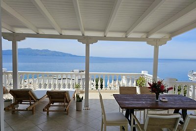 Penthouse With Terrace And Beautiful Sea...