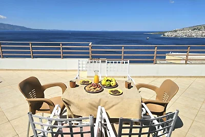 Penthouse With Terrace - 090