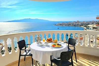 ALS018 - Juha Apartment