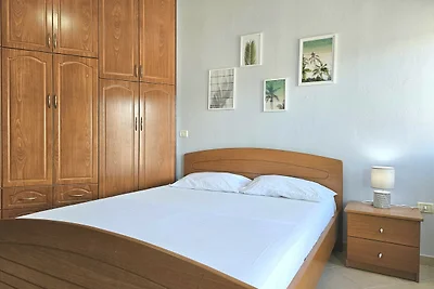 ALS296 - Holiday Apartment