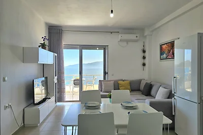 Beautifu Sea View Apartment in Saranda - 271
