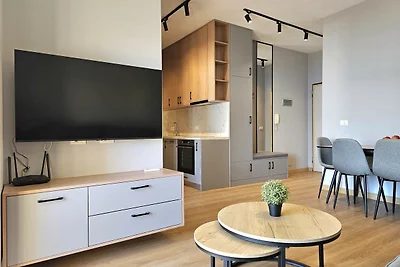 ALS108 - Chris Apartment