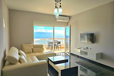 Panorama View Apartment in Saranda - 018