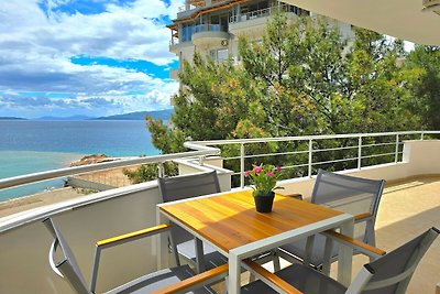 Sea View Apartment in Saranda- 214