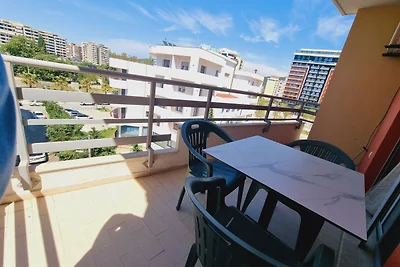 Thoma's K Studios - Balcony Triple Studio
