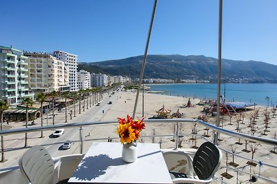 Holiday Apartment Central & Sea View