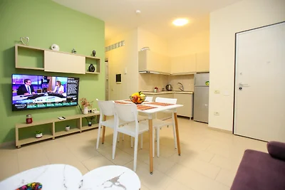 201B, Two Bedroom Apartment