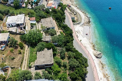 Villa Meminaj With Sea View & Garden