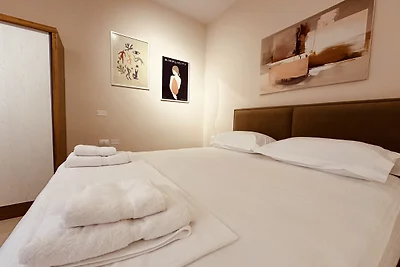 Thoma's K Studios - Twin Beds Studio