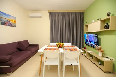 201B, Two Bedroom Apartment
