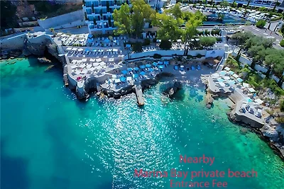 Zoltan Sunset Luxury Apartment