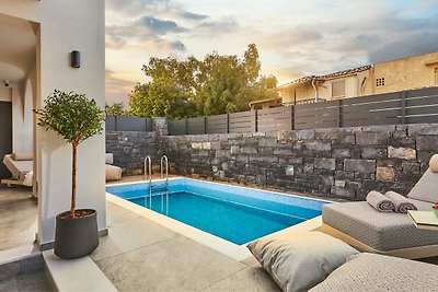 Grey Stones Villa mit privatem Pool