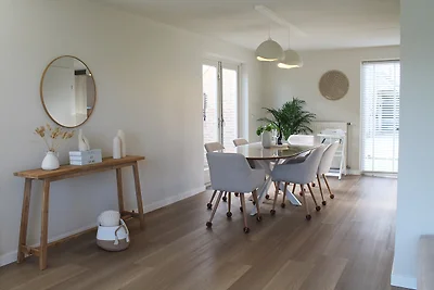 Familienfreundliche Villa am Meer