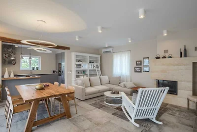 Villa Julia met zwembad