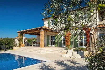 VILLA MEDITERANA SIROK CON PISCINA E SAUNA