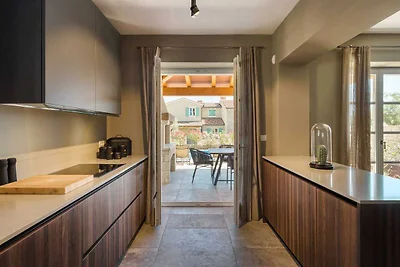 Villa Vanessa mit Pool