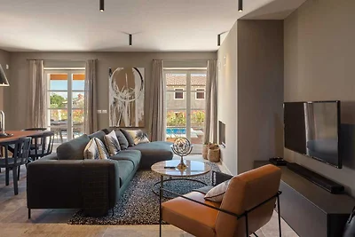 Villa Vanessa mit Pool