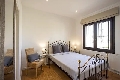 Villa am Kanal 5SZ 5BZ Pool 20m LP Option Motorboot