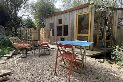 Cosy cabin in a mediterranean food forest