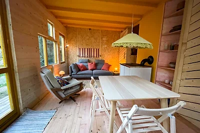 Cosy cabin in a mediterranean food forest