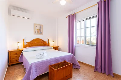 Sun, Relax, Climatized Pool & Steps to the Beach