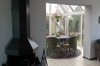 Luxuriöses Ferienhaus im Villapark Zeeland Village in Scharendijke