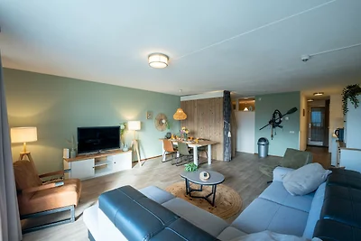 Beach Apartment By The Sea