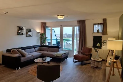 Beach Apartment By The Sea
