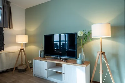 Beach Apartment By The Sea