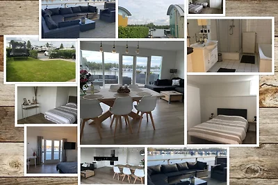 Watervilla met eigen aanlegsteiger aan het water