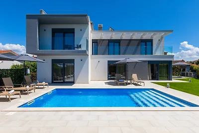 Villa Monsa