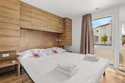 Resort-Luxus-Mobilheim (4+1)