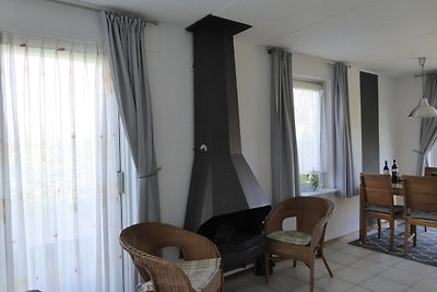 Schönes Haus in 5* Zeeland Village