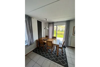 Schönes Haus in 5* Zeeland Village