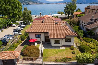 Baveno Beach - Charming Flat With Garden