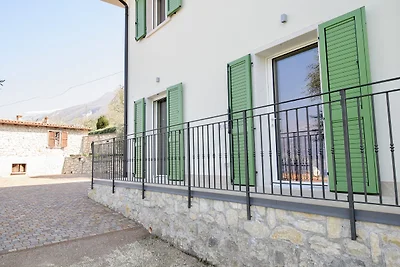 Villa Gioia 2, Cigno