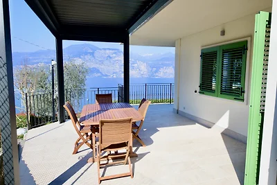 Villa Gioia 3, Olivo
