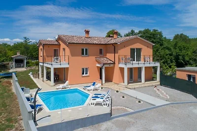 Haus Paola