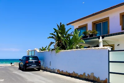 The Golden Rainbow - SEAFRONT apartment