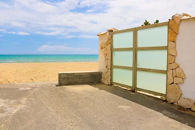 The Golden Rainbow - SEAFRONT apartment