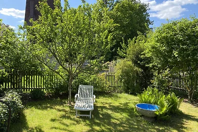 Ferienhaus mit Garten + Balkon