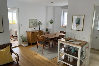 Ferienhaus mit Garten + Balkon