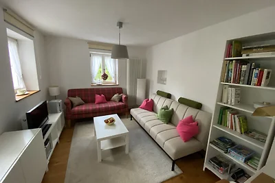 Ferienhaus mit Garten + Balkon