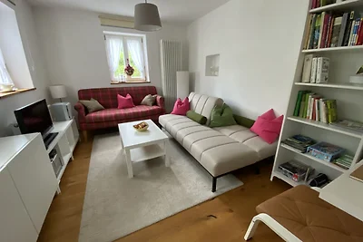 Ferienhaus mit Garten + Balkon